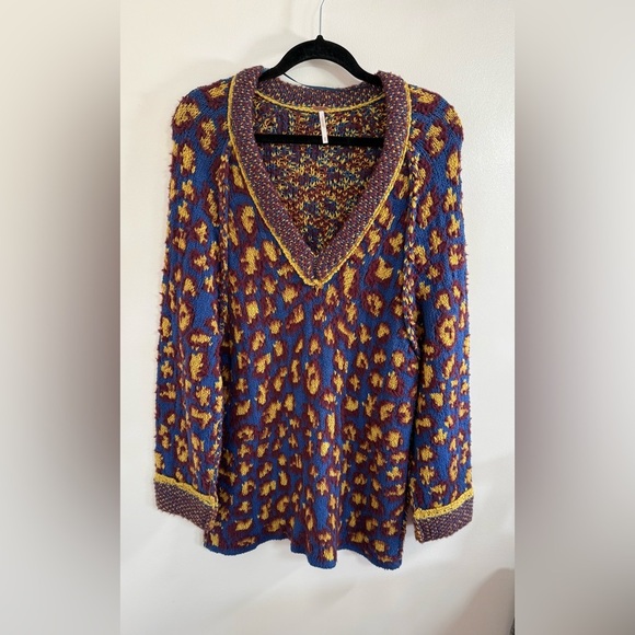 Free People Little Animal Knit V-Neck Sweater in Blue Fig - Picture 2 of 7